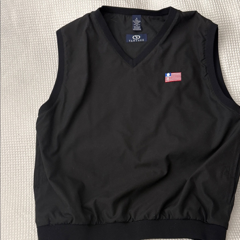 Vantage Black Sleeveless Golf Vest with Flag Patch - Medium